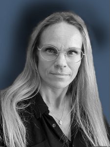 katja_arpalo_siniharmaa