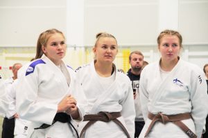 Aikuisten SM_naisjudokoita