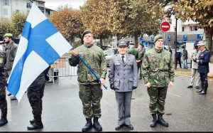 Avajaisparaati sotilaiden MM